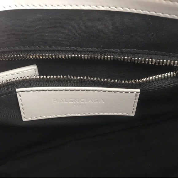 Balenciaga/ Vintage/ authentic/bag - Picture 9 of 16